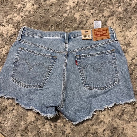 NWT Levis 501 shorts - Picture 6 of 6
